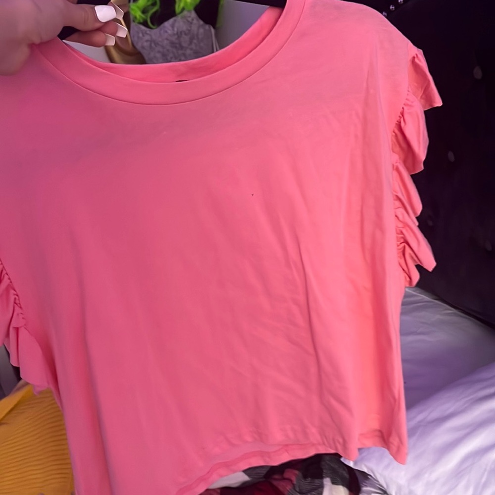 ZARA LIGHT PINK RUFFLED END SHIRT